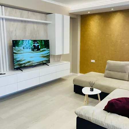 Apartament 2 - Palaz *